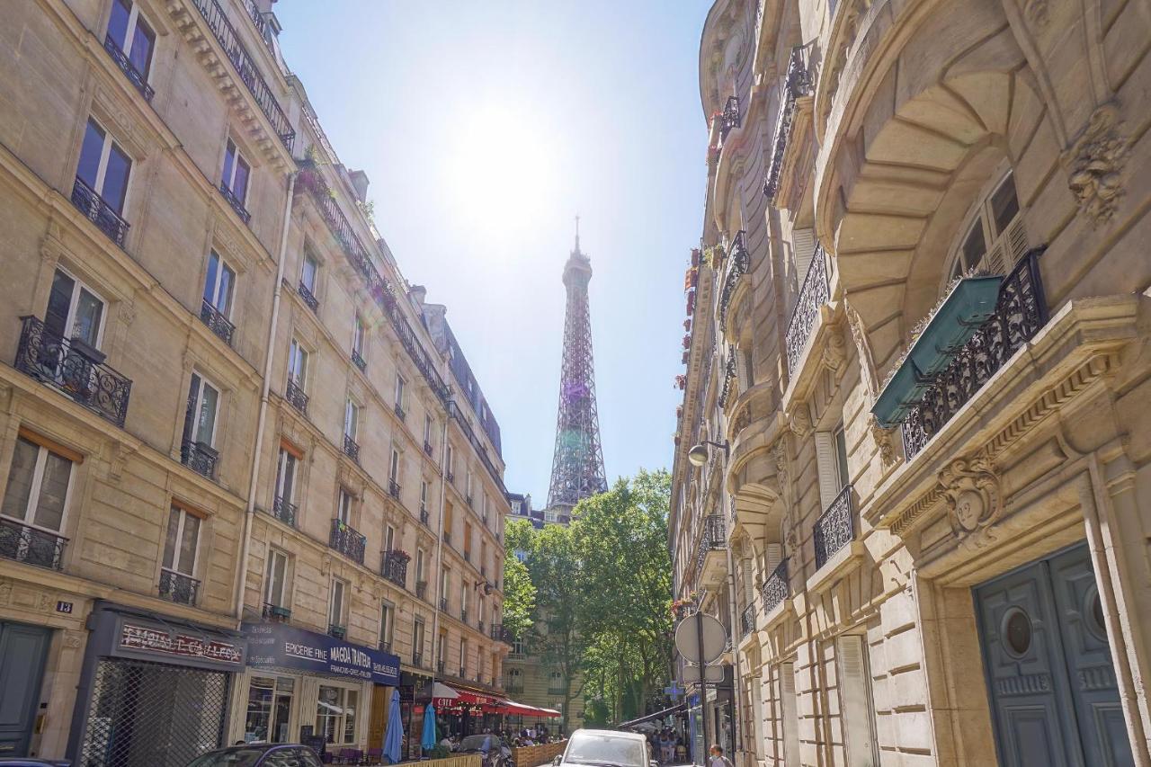 Raphael Tour Eiffel Parigi